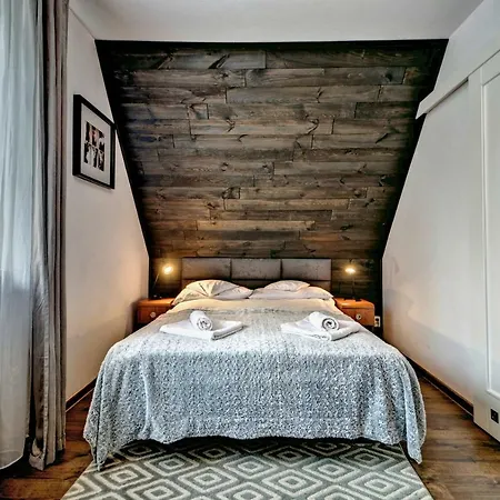 Maura Bed & Breakfast